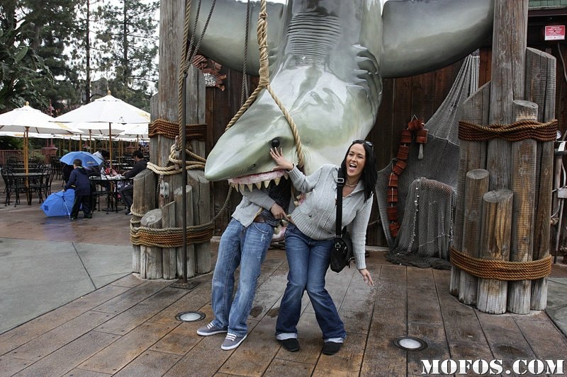 Mofos 'Fun times in California' starring Carmella Bing (Photo 5)