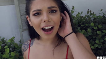 Gina Valentina en 'Una mano amiga'