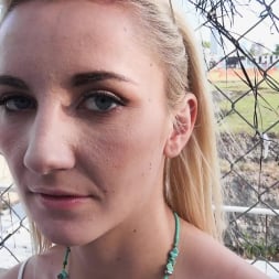 Jade Amber in 'Mofos' Public Sex With Jade Amber (Thumbnail 402)